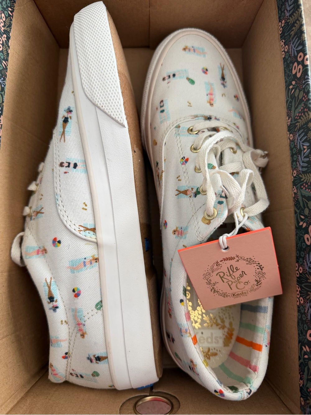 Keds White Canvas Sneakers with Multicolor Beach Print